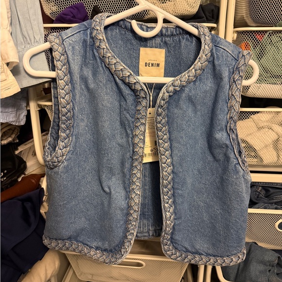 Sézane Abby denim vest - Picture 2 of 3